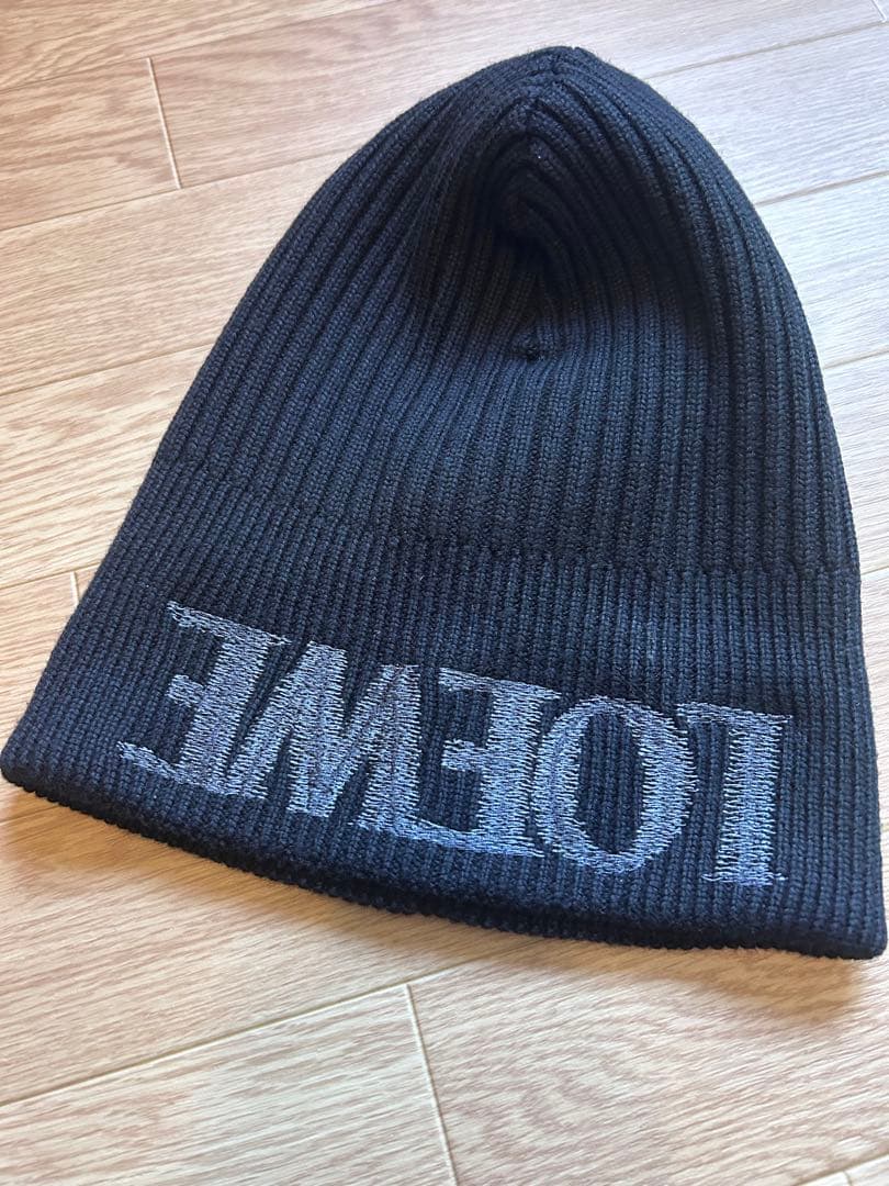 LOEWE 黒 ニット帽