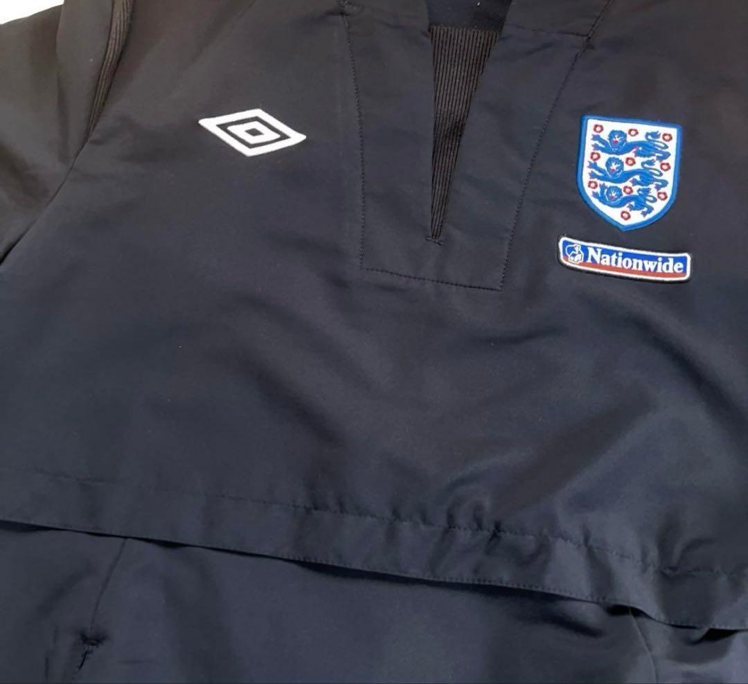 アンブロ イングランド代表 ドリルトップ プルオーバースモック サッカー