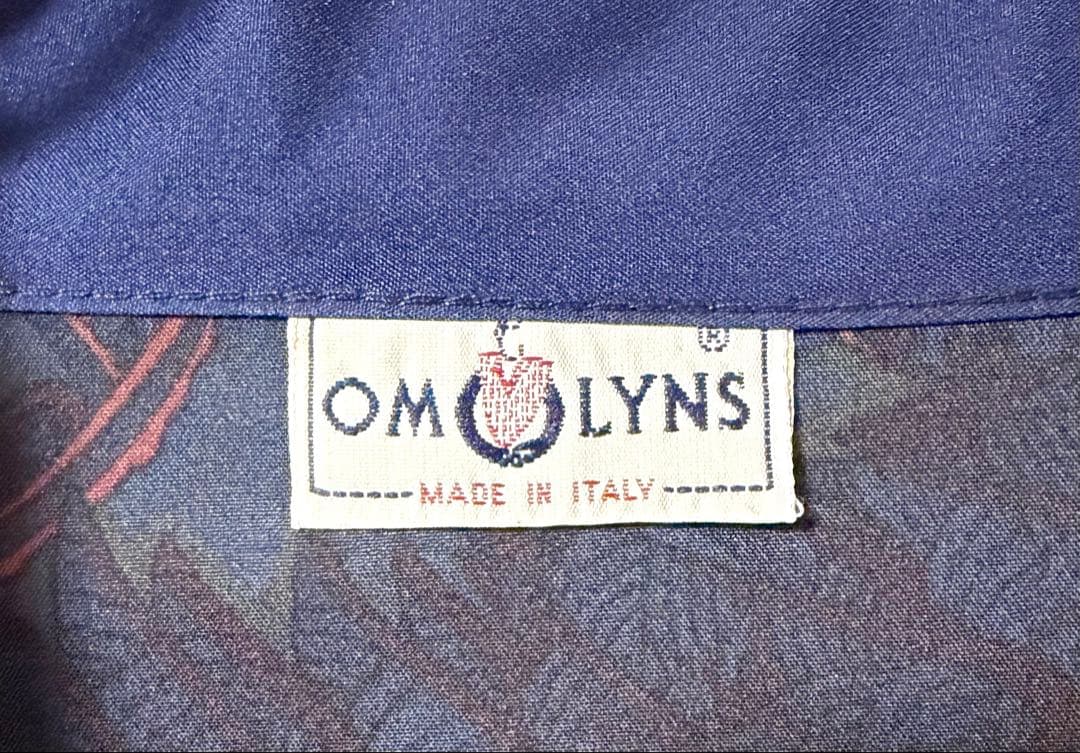 90sヴィンテージ 総柄シャツ 抽象柄 アートプリント 馬柄 イタリア製 古着