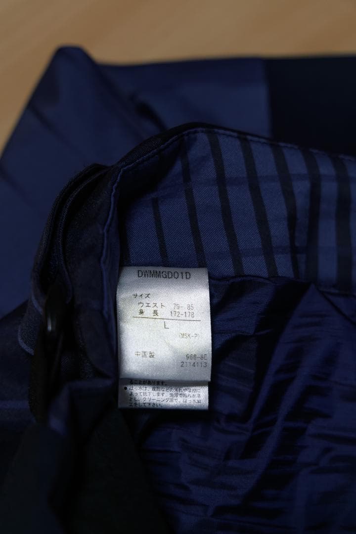 m*n様 定価10万円 DESCENT SIO Lサイズ INSULATED J