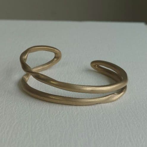 ブランイリス マットゴールド バングル