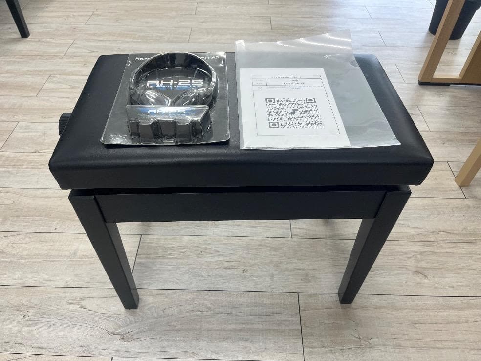 ★67783【電子ピアノ】ROLAND LX708GPKR　21年製