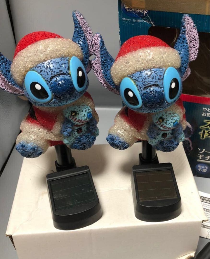 ディズニー　スティッチ　スクランプ　フィギュア　クリスマスソーラーライト　新品