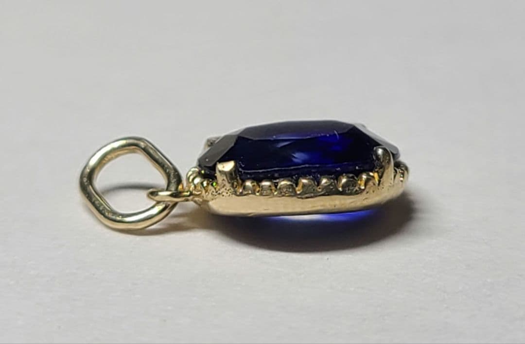 ニケ☆様専用☆スリランカ産ブルーサファイア、トルマリン☆ペンダント