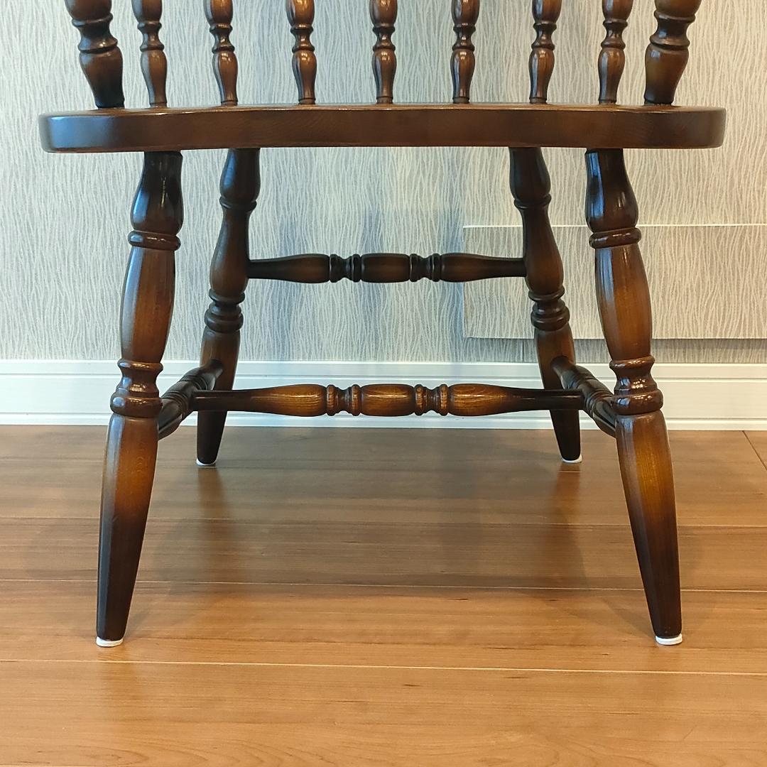 飛騨産業　アームチェア　ダイニングチェア　持ち手　ろくろ脚①