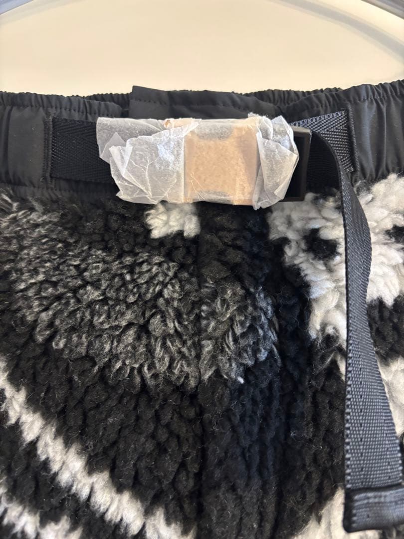 売約済。【新品】MARK & LONA ボアスカート モノトーン