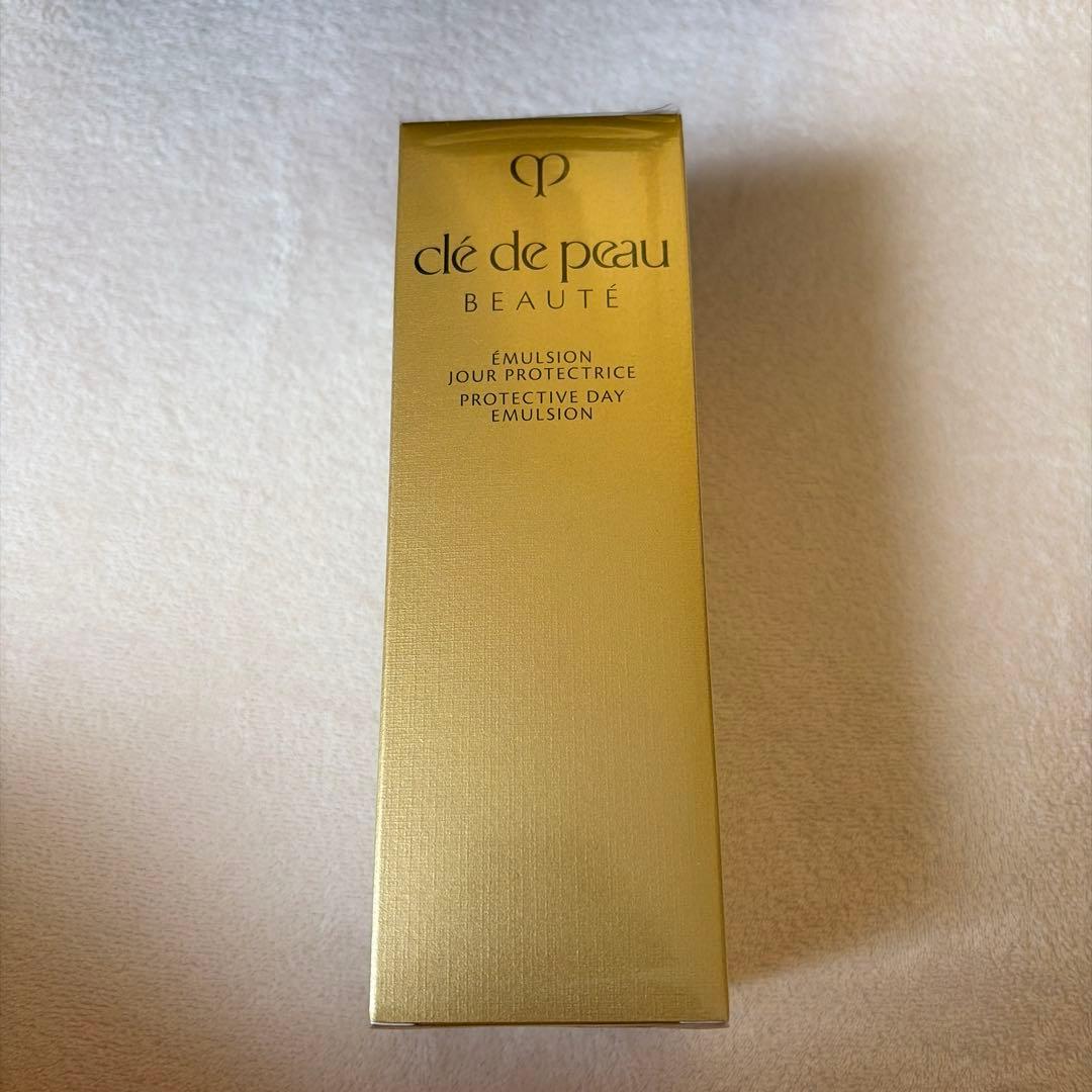 clé de peau BEAUTÉ エマルジョン ジョワ プロテクティブ デイ - メルカリ