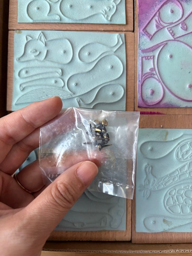 フランスアンティークスタンプ　ナタン社箱入りスタンプ7つセット