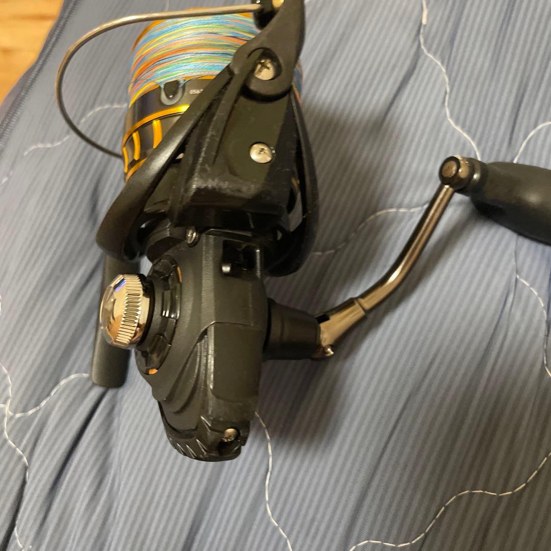 ダイワ！9G 4000H フィッシングリール