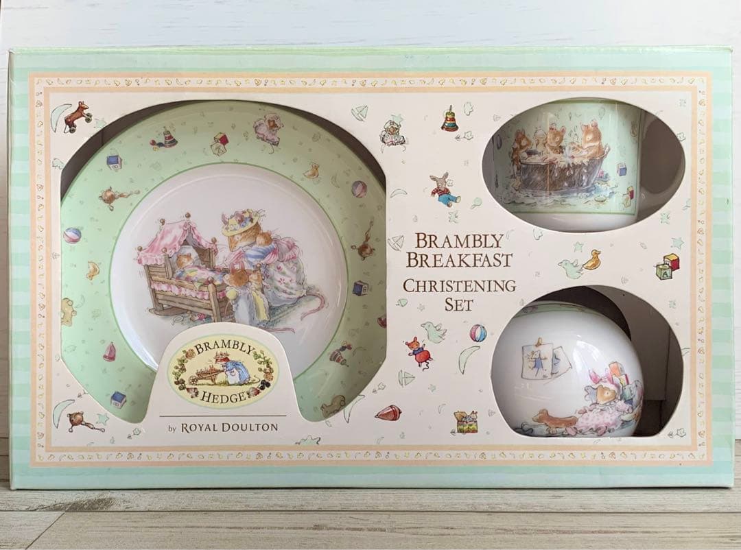 ブランブリーヘッジ 食器セット のばらの村のものがたり ロイヤル