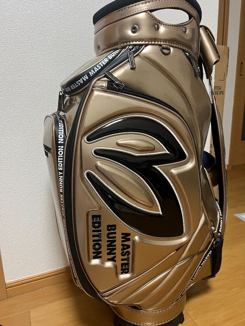 超美品　パーリーゲイツ　マスターバニー　キャディバッグ9.5型　プロ仕様限定品