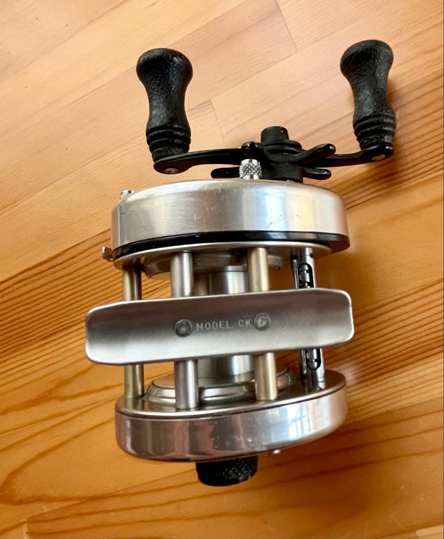 レア！ 美品！ ビンテージ シェイクスピア アルファ モデル CK 1981