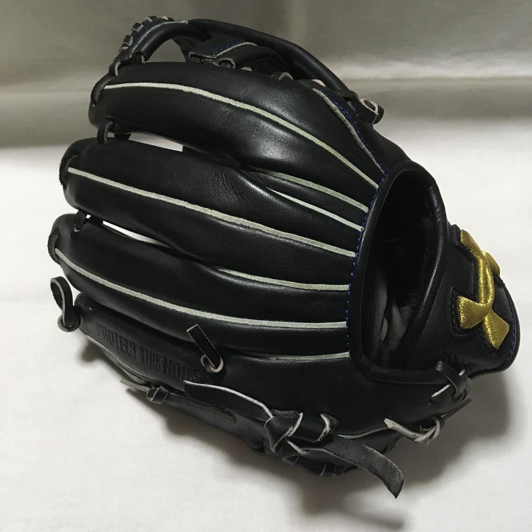 アンダーアーマー 軟式内野手用グローブ　限定モデル