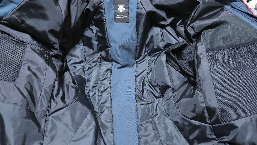 【DESCENTE デサント】 スキーウェア ジャケット 防水 良品