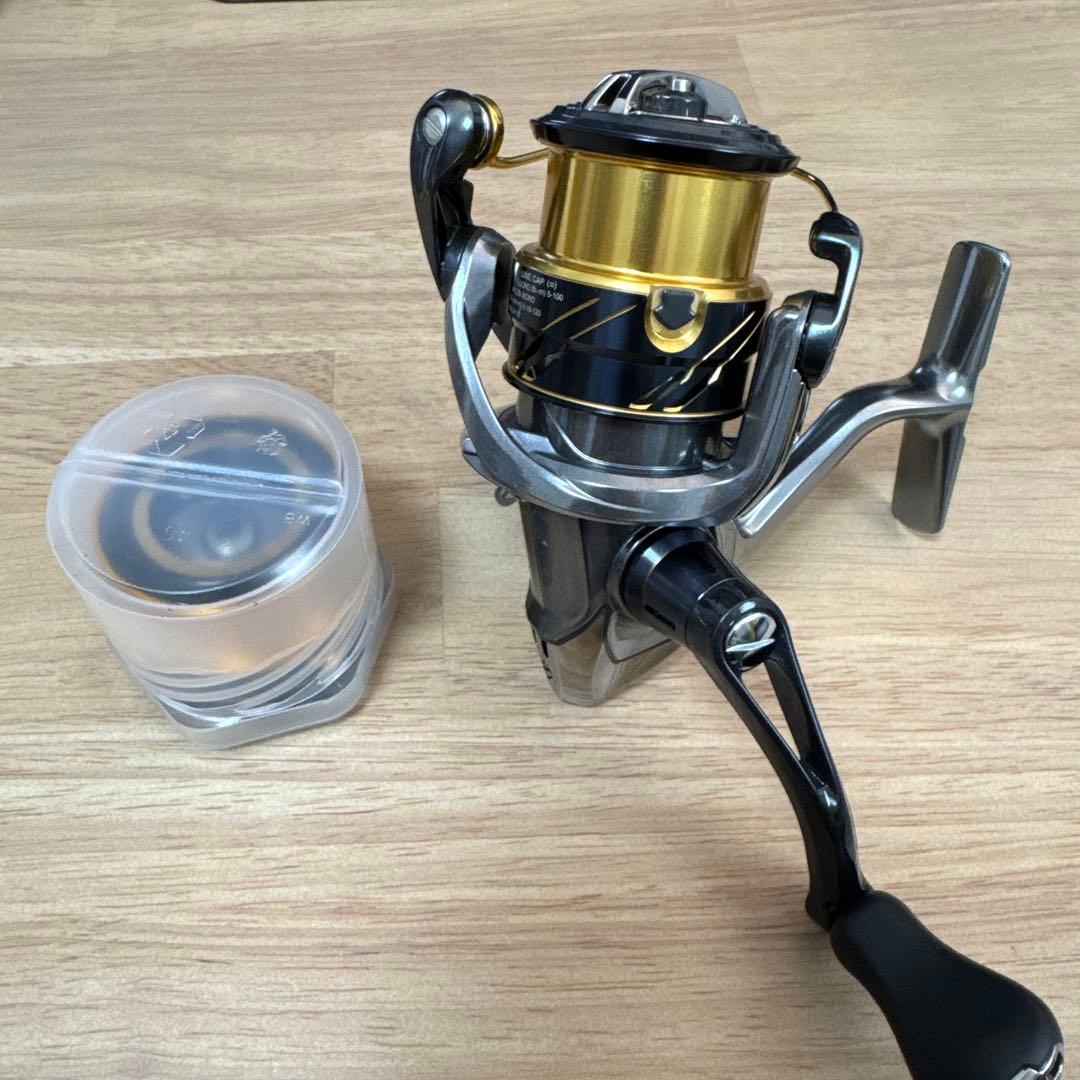 シマノ　16ヴァンキッシュ c2500xgs + 替えスプール