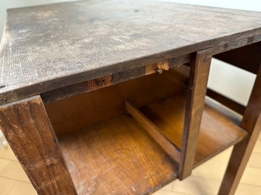 アンティーク　勉強机