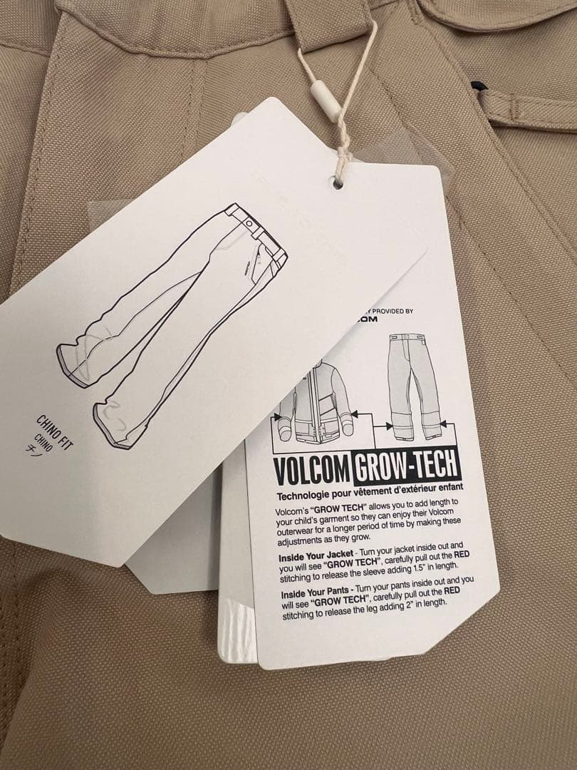 新品 VOLCOM ボルコム スノーウェア 140 130 10Y