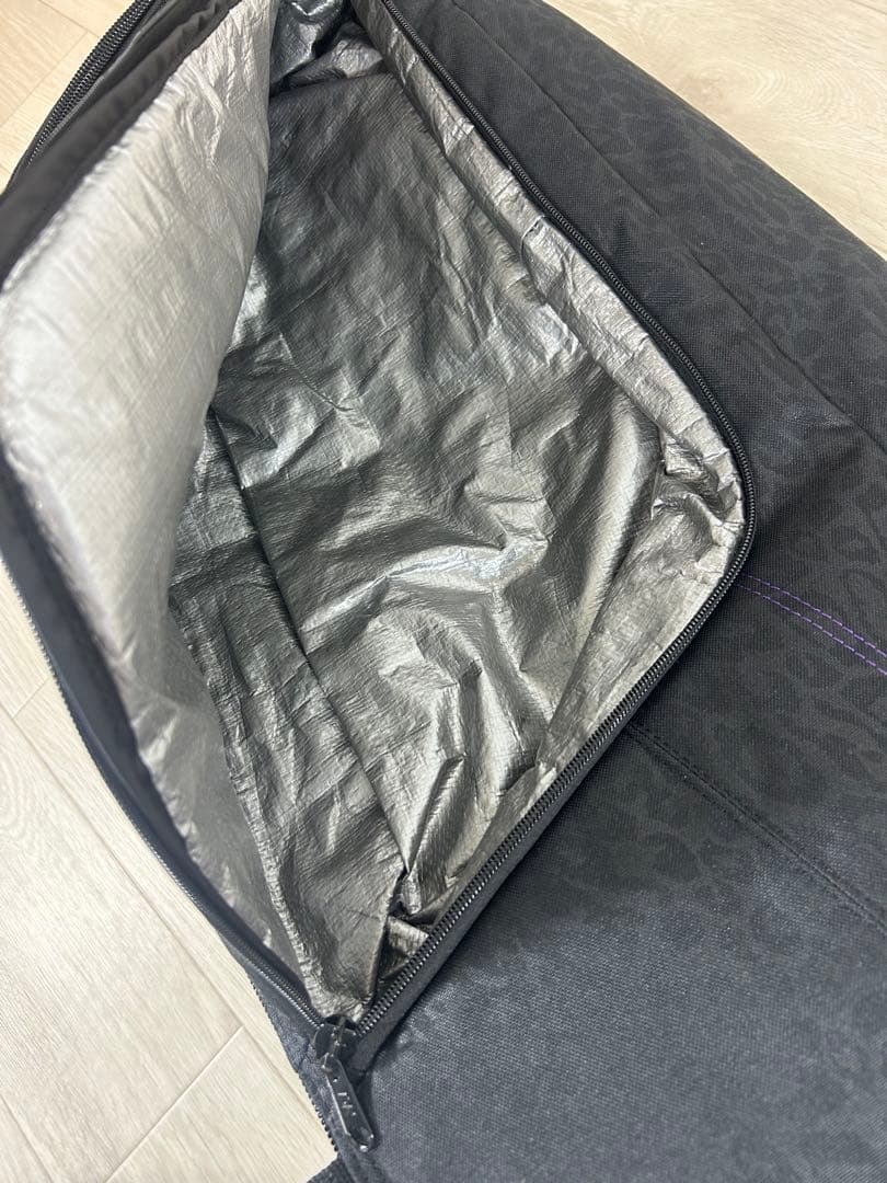 【タグ付き未使用品✨】DAKINE ダカイン　スノーボードケース　キャスター付き