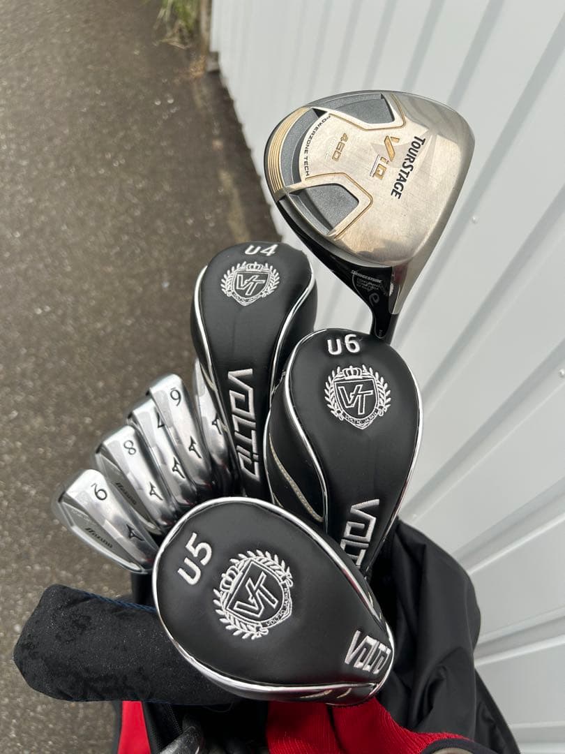 TOURSTAGE キャディバッグ 黒/赤 フード付き