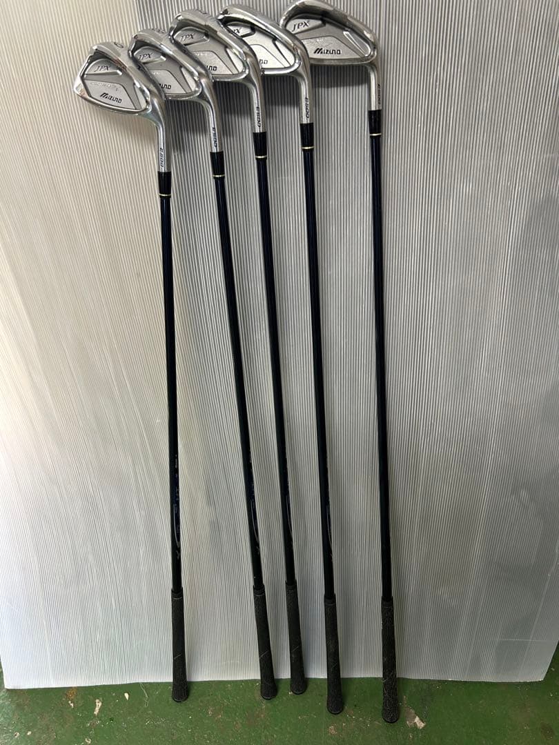 TOURSTAGE キャディバッグ 黒/赤 フード付き