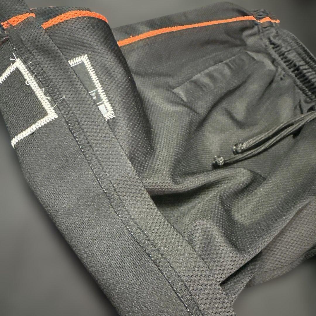 GASPトレーニングブランドメッシュブラックショートパンツ海外S サイズ