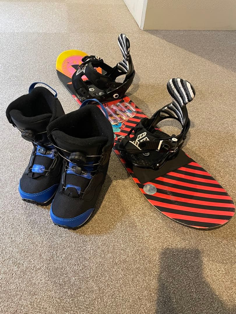 いちごさま専用　バートン スノーボード 板90 ブーツ19-20