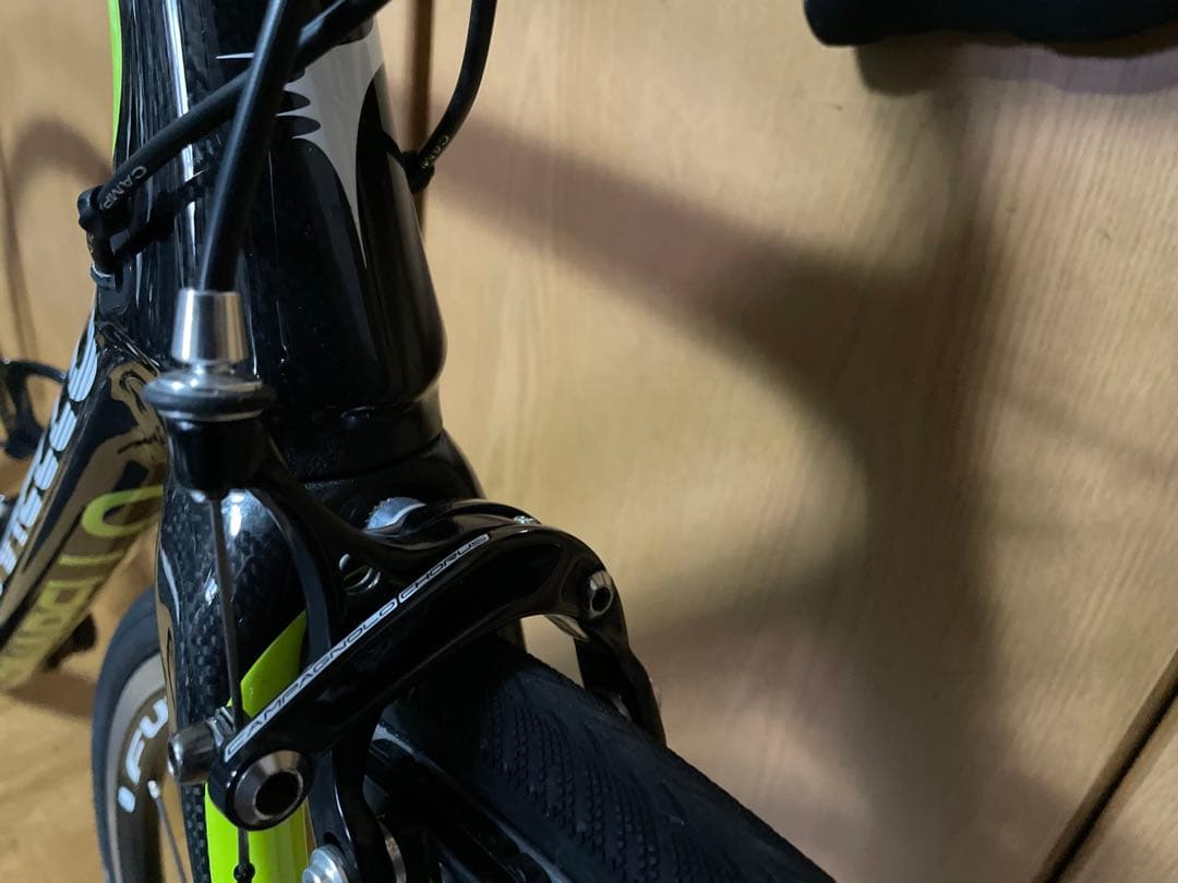 PINARELLO PRINCE 2015年　カンパニョーロ　コーラス