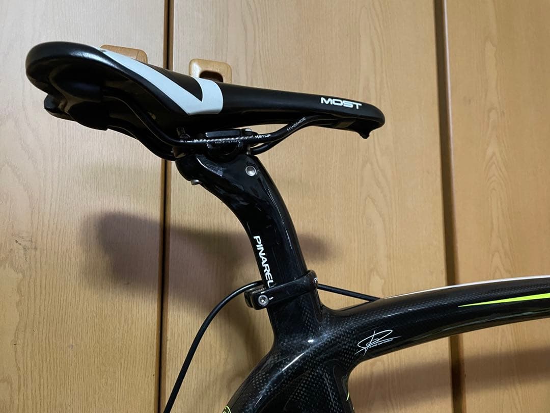 PINARELLO PRINCE 2015年　カンパニョーロ　コーラス