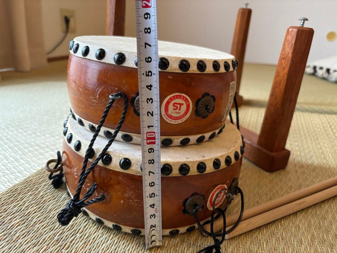 和太鼓 平胴太鼓2個、台1個・バチセット