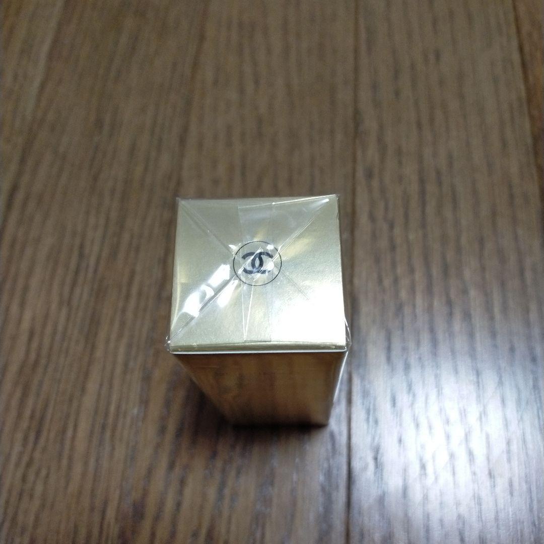シャネル サブリマージュ レサンス フォンダモンタル ユー 15ml 未使用