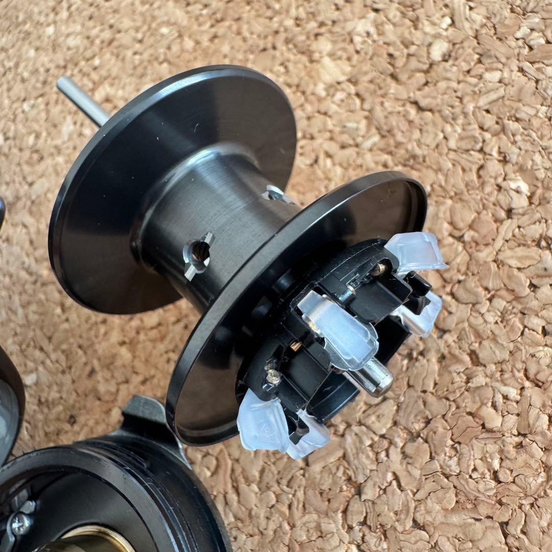 【6月購入 極美品】シマノ 22 バンタム HG LEFT 左