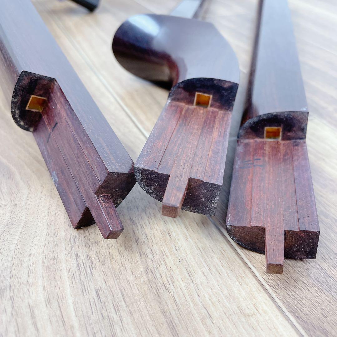 高級三味線 紅木 細棹 トチ有 綾杉胴 犬皮 金ほぞ 和楽器