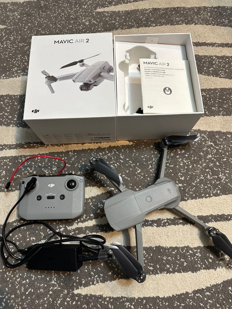 DJI Mavic Air 2 ドローン