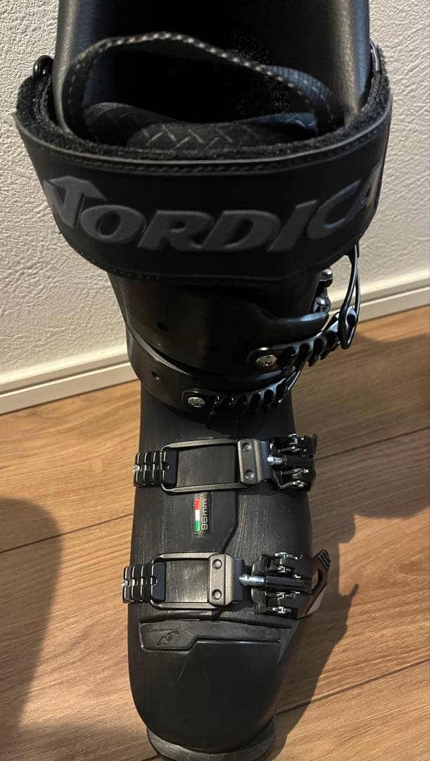 Nordica Dobermann 5 M.L.C. 25.5cm 新品