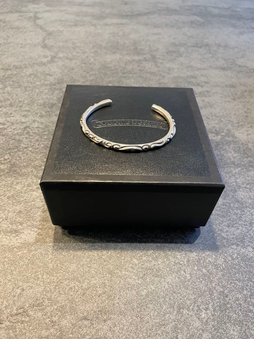 確実正規品　クロムハーツスクロール　バングル