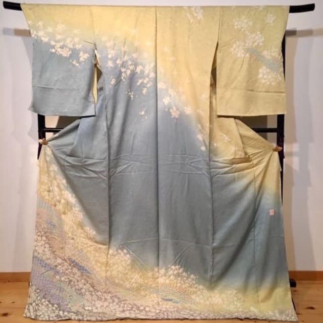 美品✳︎詩仙堂 BY HITOSHI/ちりめんケープコート/凸凹生地/日本製