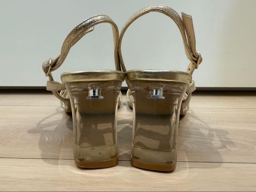 ☆限定お値下げ中☆DIANA ダイアナ クリアヒールサンダル ゴールド