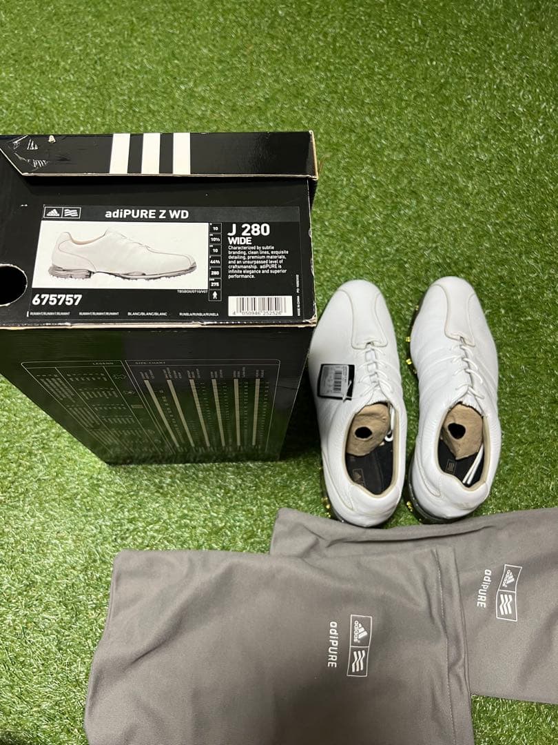 adidas ゴルフスパイク高級　ホワイト