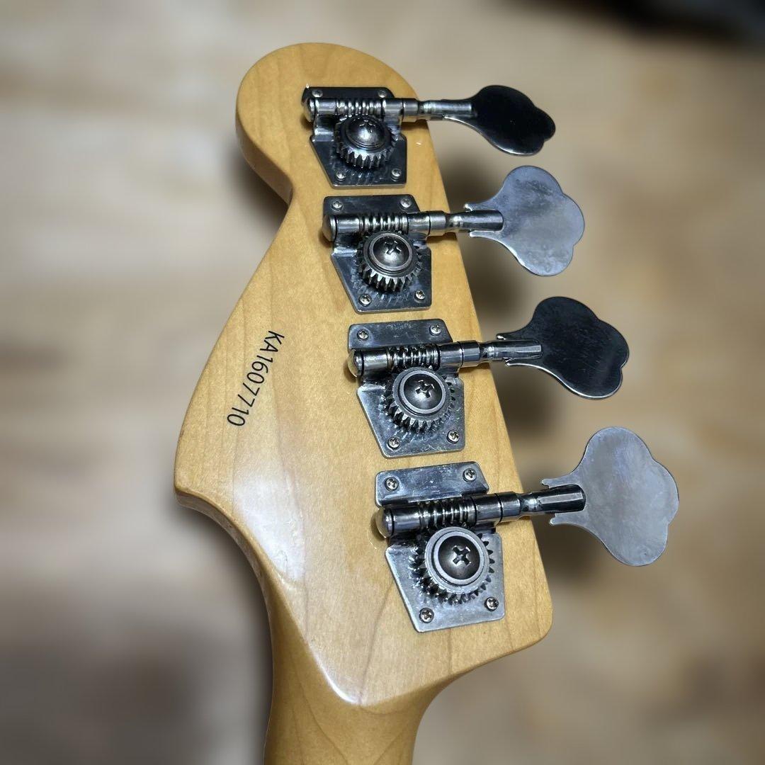 Kaalena 赤いエレキベース ダブルコイルピックアップ