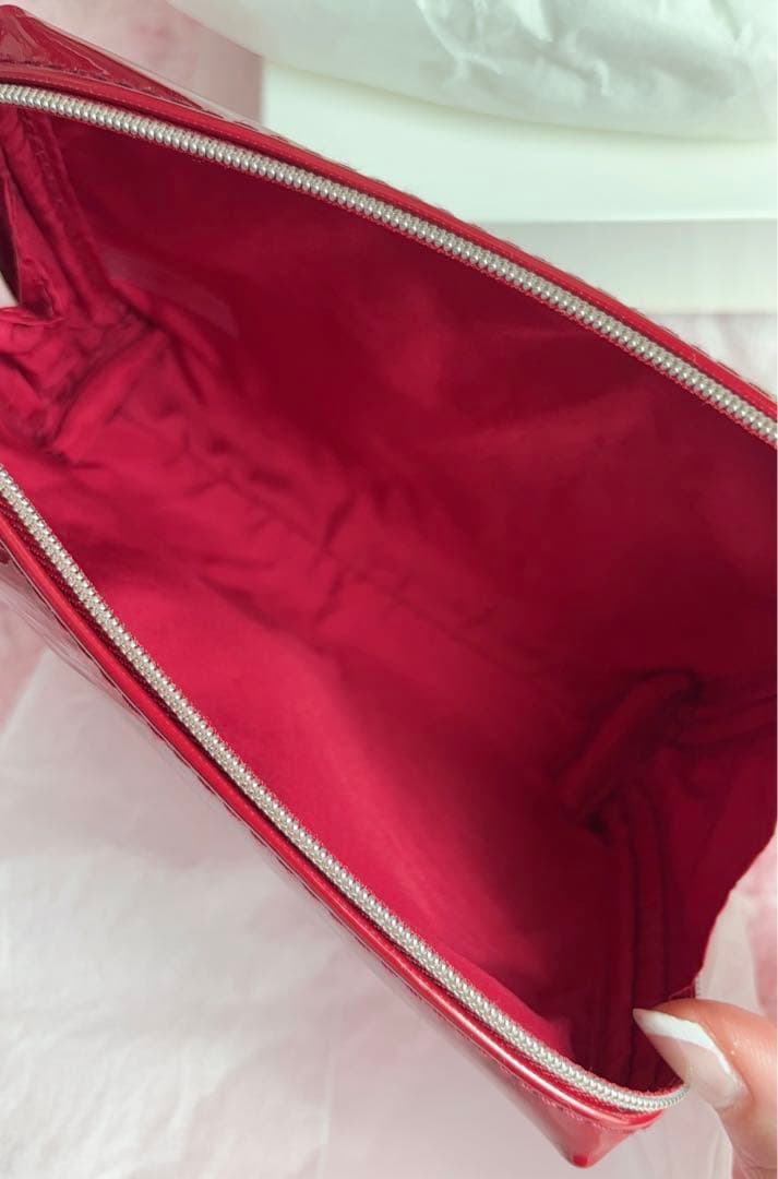 ★新品&激安&非売品 シャネルクリスマスコフレノベルティ赤ポーチ★