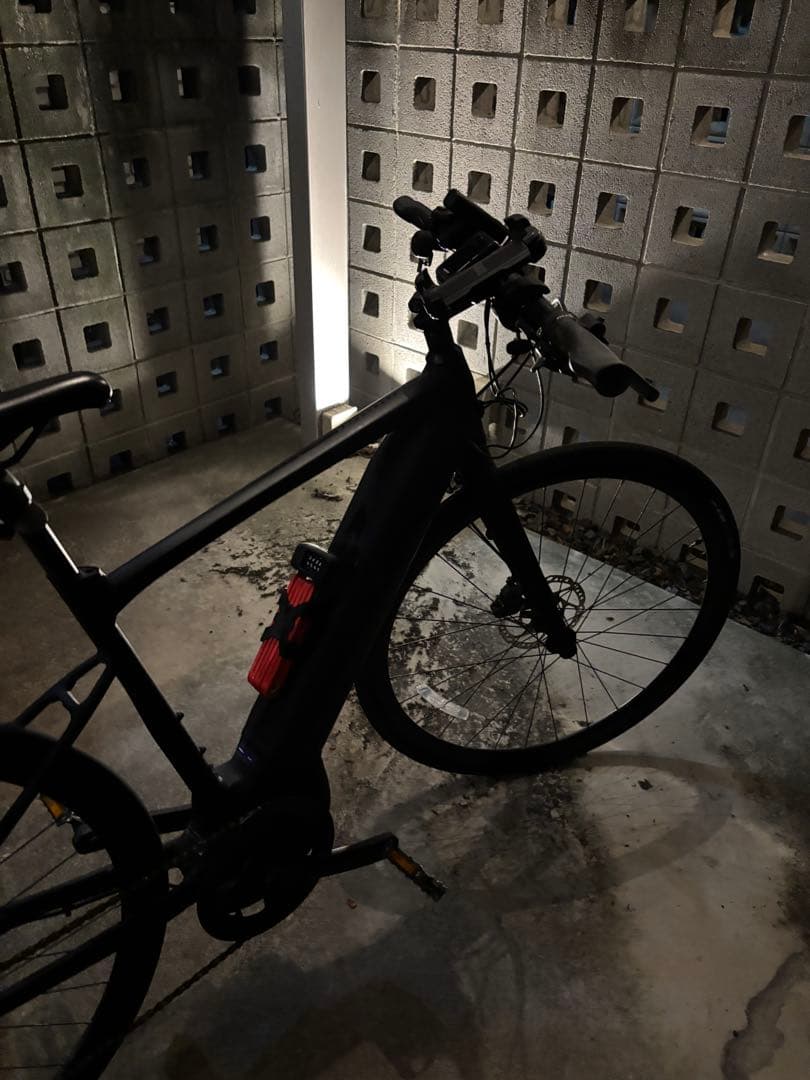 GIANT FASTROAD E+ クロスバイク Eバイク　電動自転車