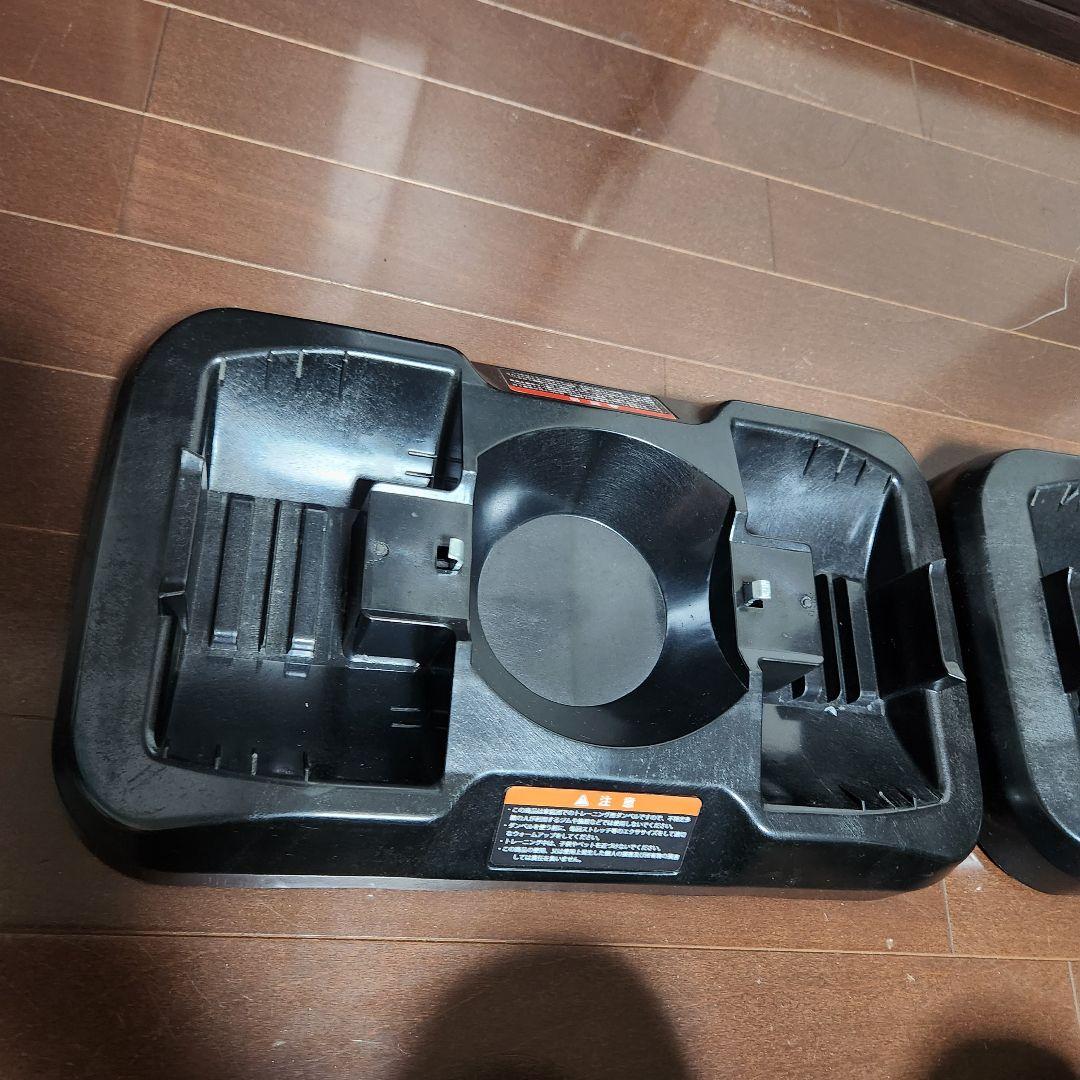 ②HAIGE 可変式ダンベル 20kg