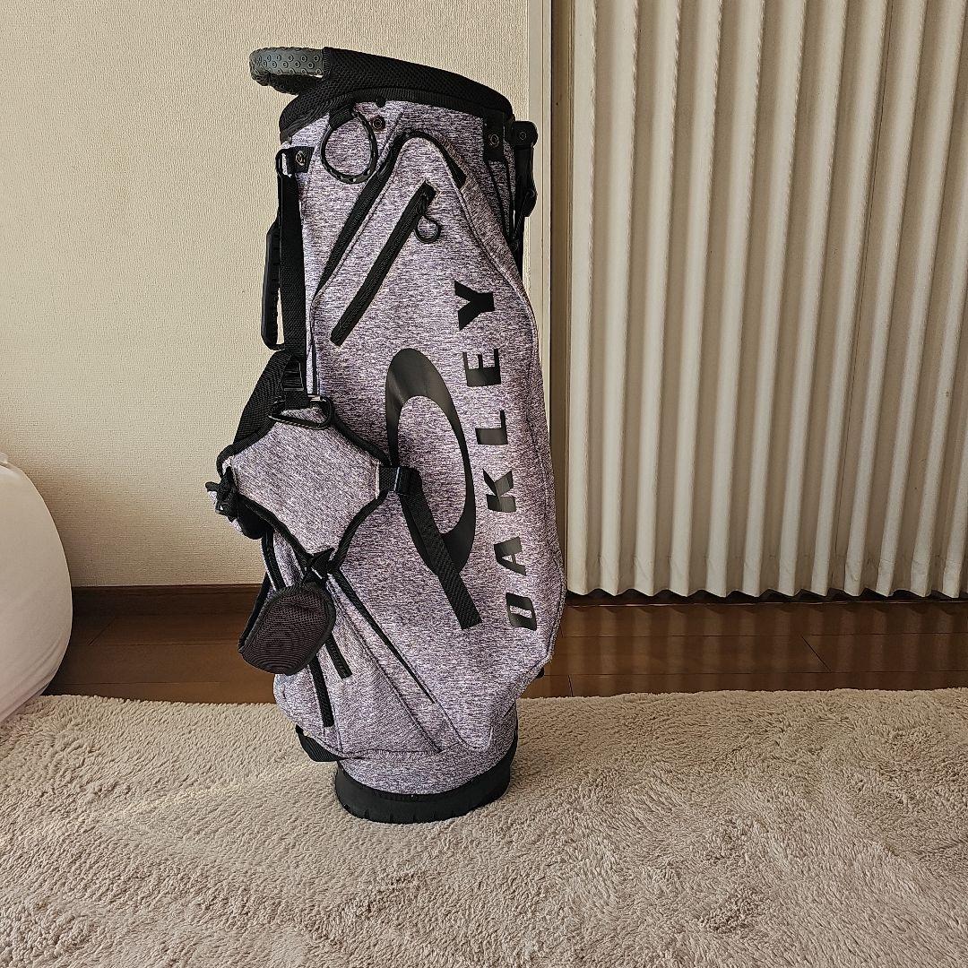 OAKLEY ゴルフバッグ グレー