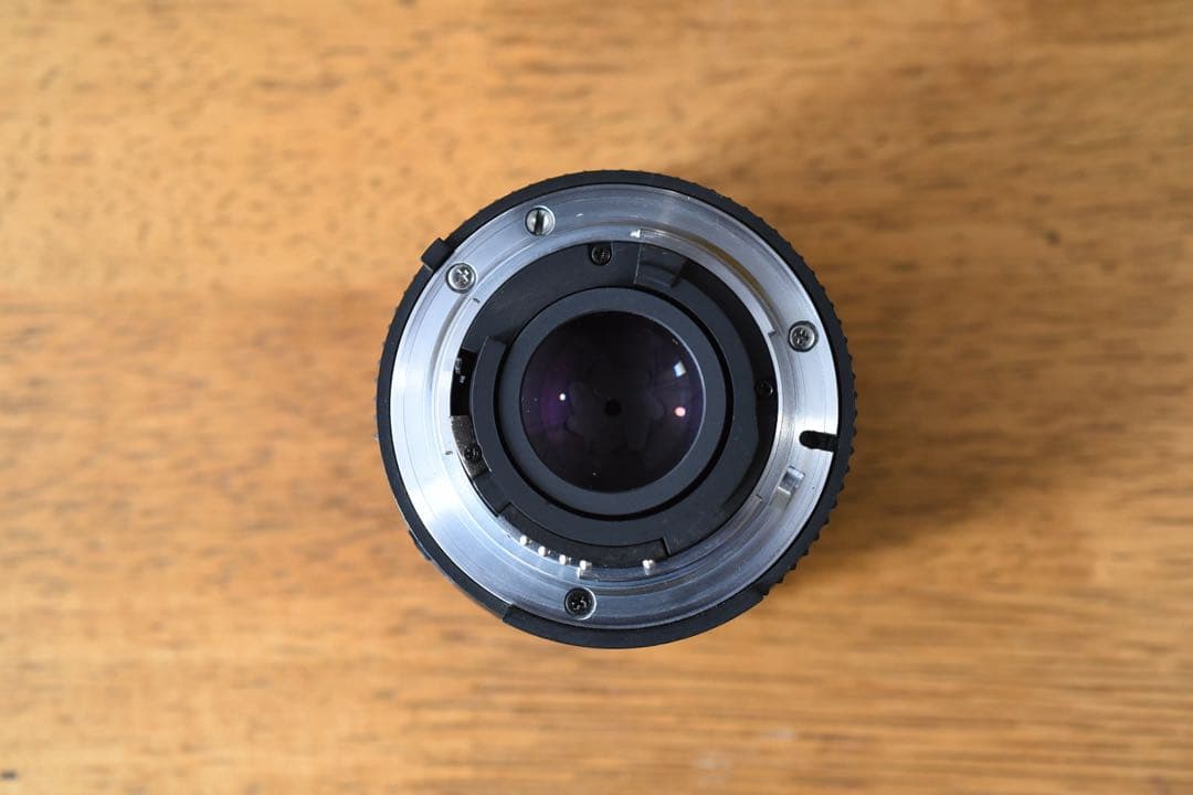 Nikon AF Nikkor 50mm f/1.8D レンズ