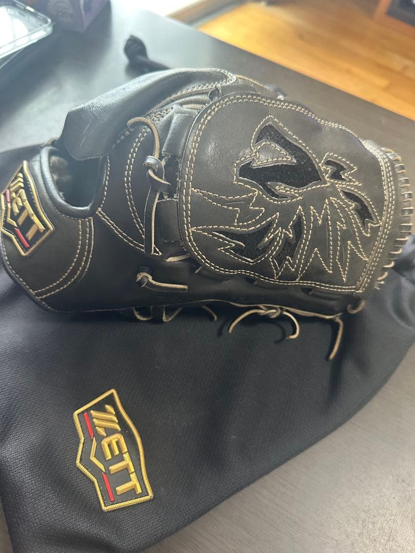 ZETT プロステイタス硬式野球ピッチャー用グローブ ブラック