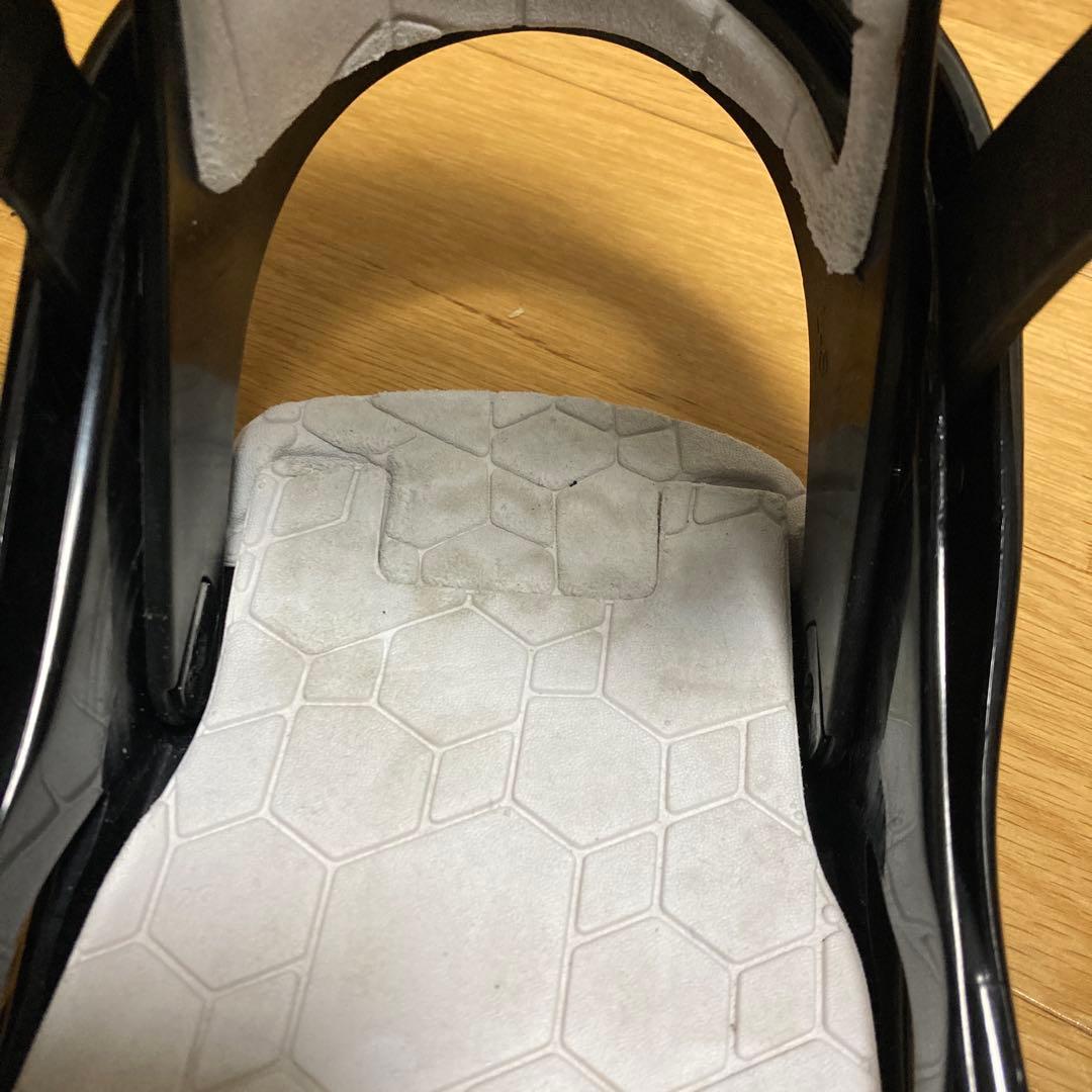 BURTON ビンディング CUSTOM SMALLS 　ブラックホワイト