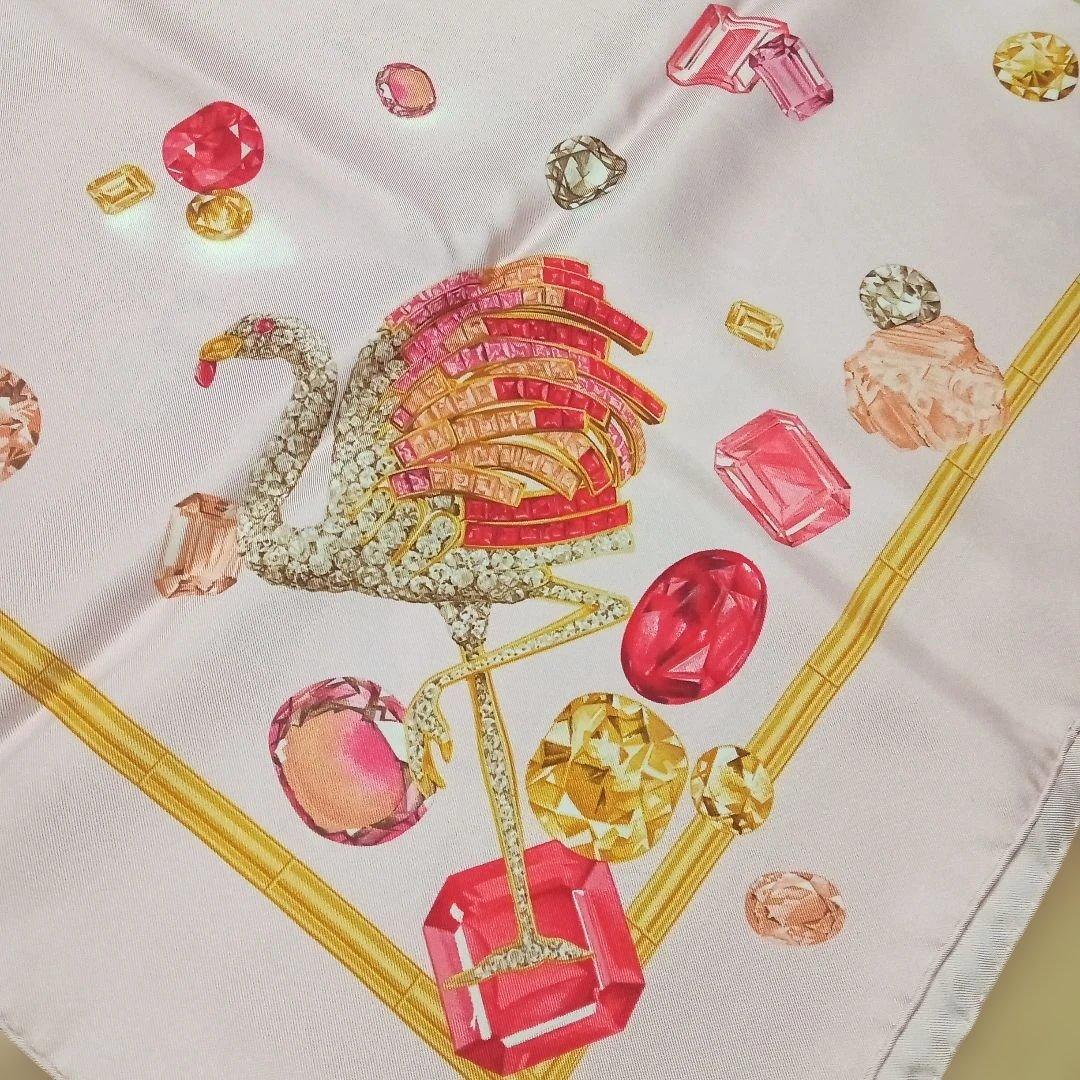 cartier スカーフ