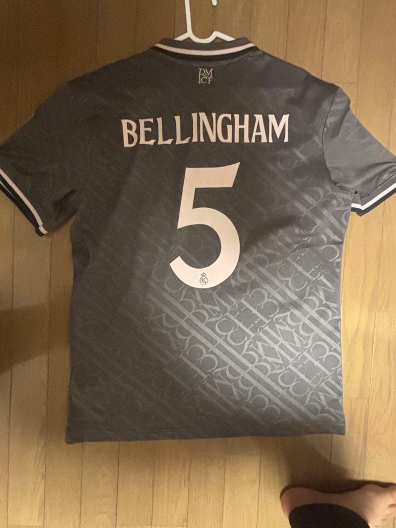 レアル・マドリード BELLINGHAM 5番 シャツ グレー