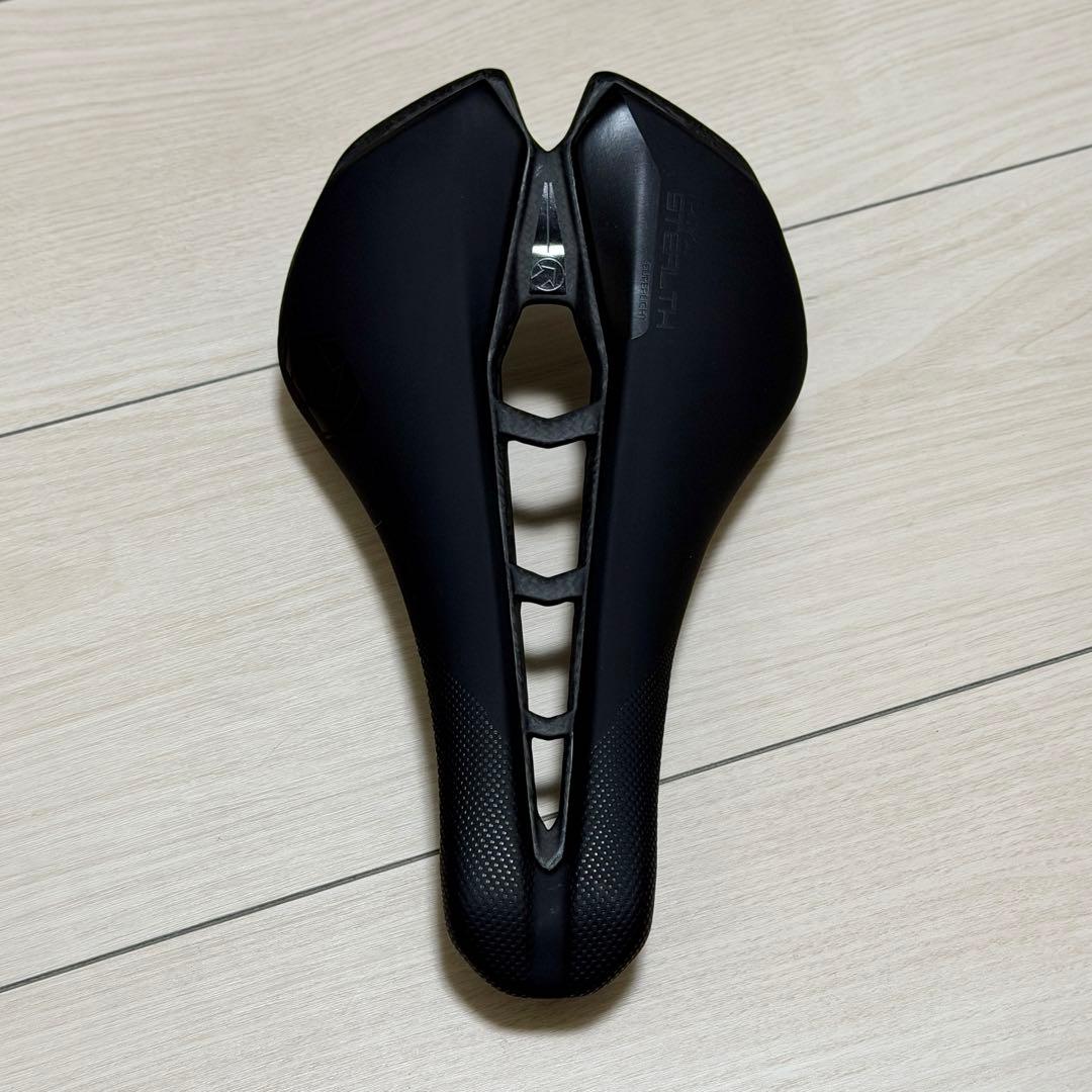 SHIMANO PRO STEALTH SUPERLIGHT サドル 142mm
