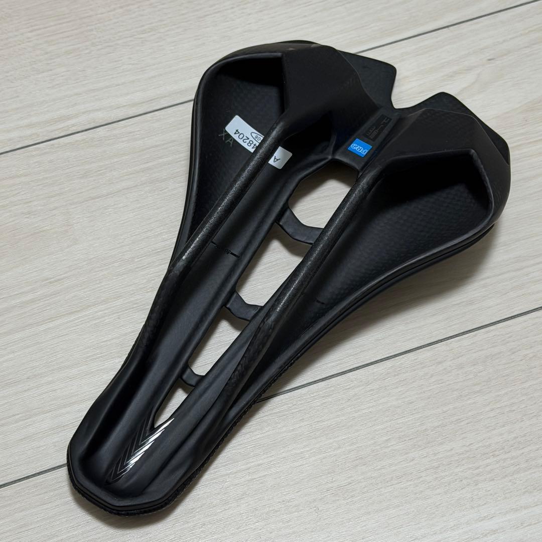 SHIMANO PRO STEALTH SUPERLIGHT サドル 142mm